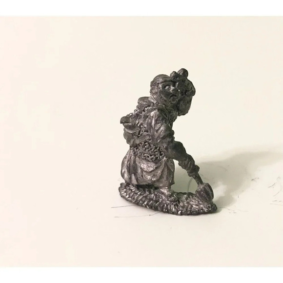 Vtg Miniature Metal Figure Dungeons And Dragons Role Playing - Picture 5 of 11